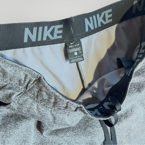 Nike Dri-Fit Gray Sweatpants - Picture 7 of 10